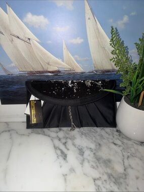 Sasha Handbags ~New York ~Black Sequin Fold-Over Evening Clutch NWT